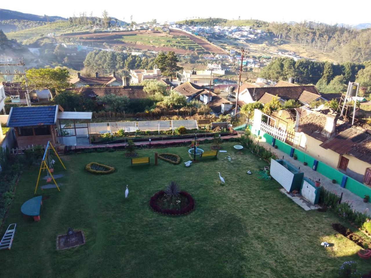 Drizzle Drop Inn Ooty Exterior photo