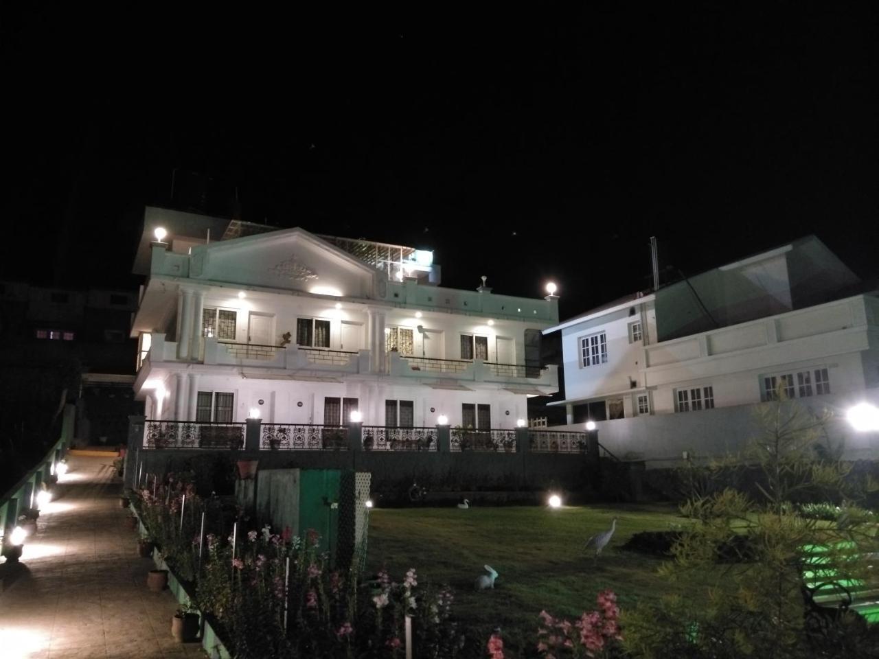 Drizzle Drop Inn Ooty Exterior photo
